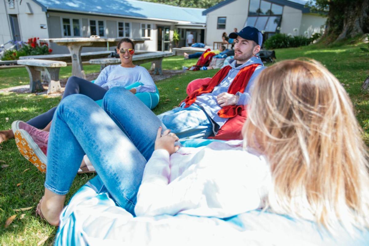 Waiheke Backpackers Hostel Onetangi Экстерьер фото