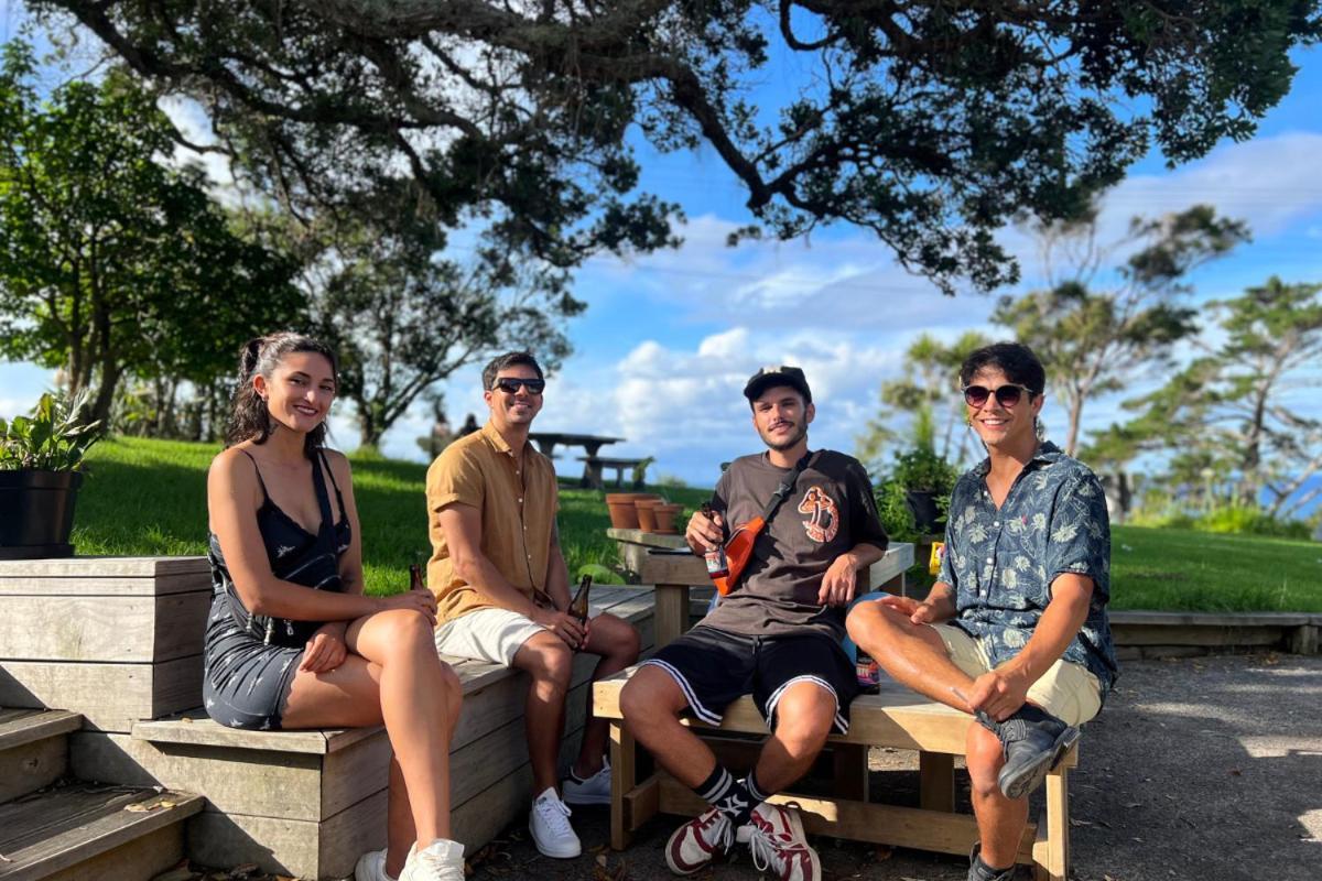 Waiheke Backpackers Hostel Onetangi Экстерьер фото