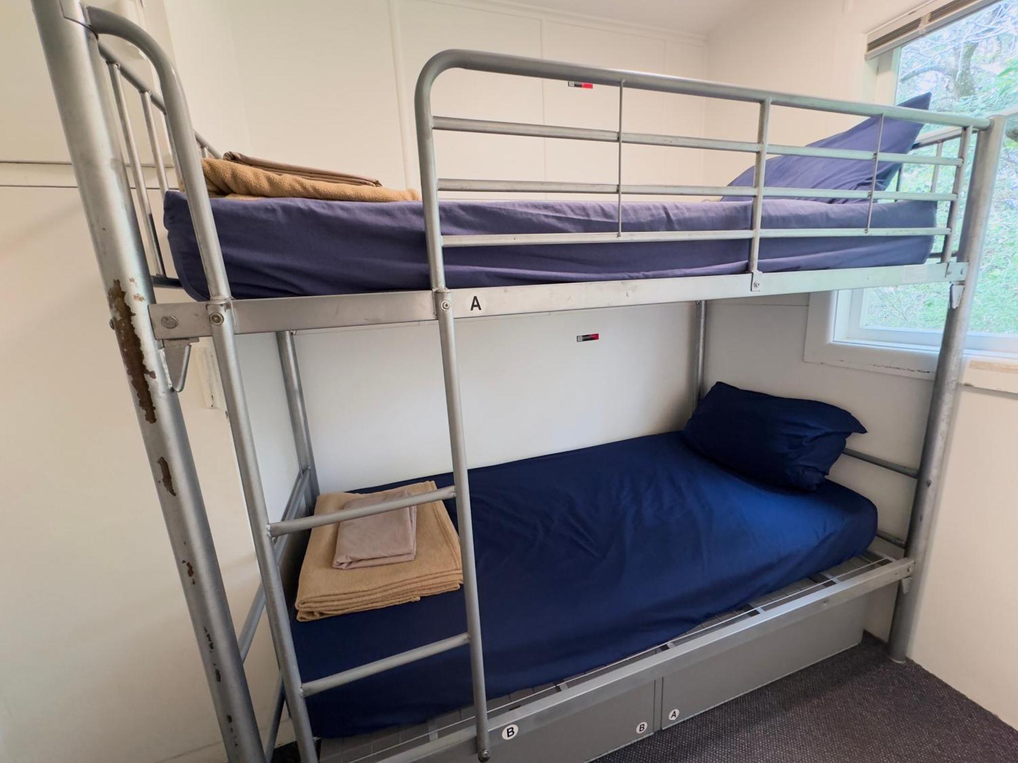 Waiheke Backpackers Hostel Onetangi Экстерьер фото